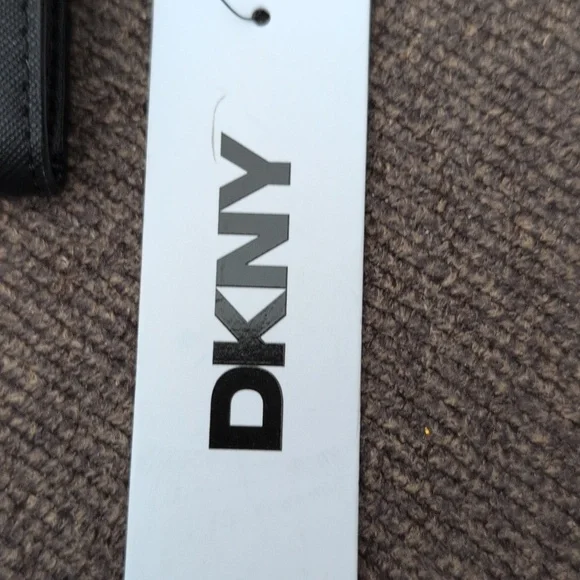 NWT DKNY Black Textured Bifold Mini Wallet - Picture 6 of 7